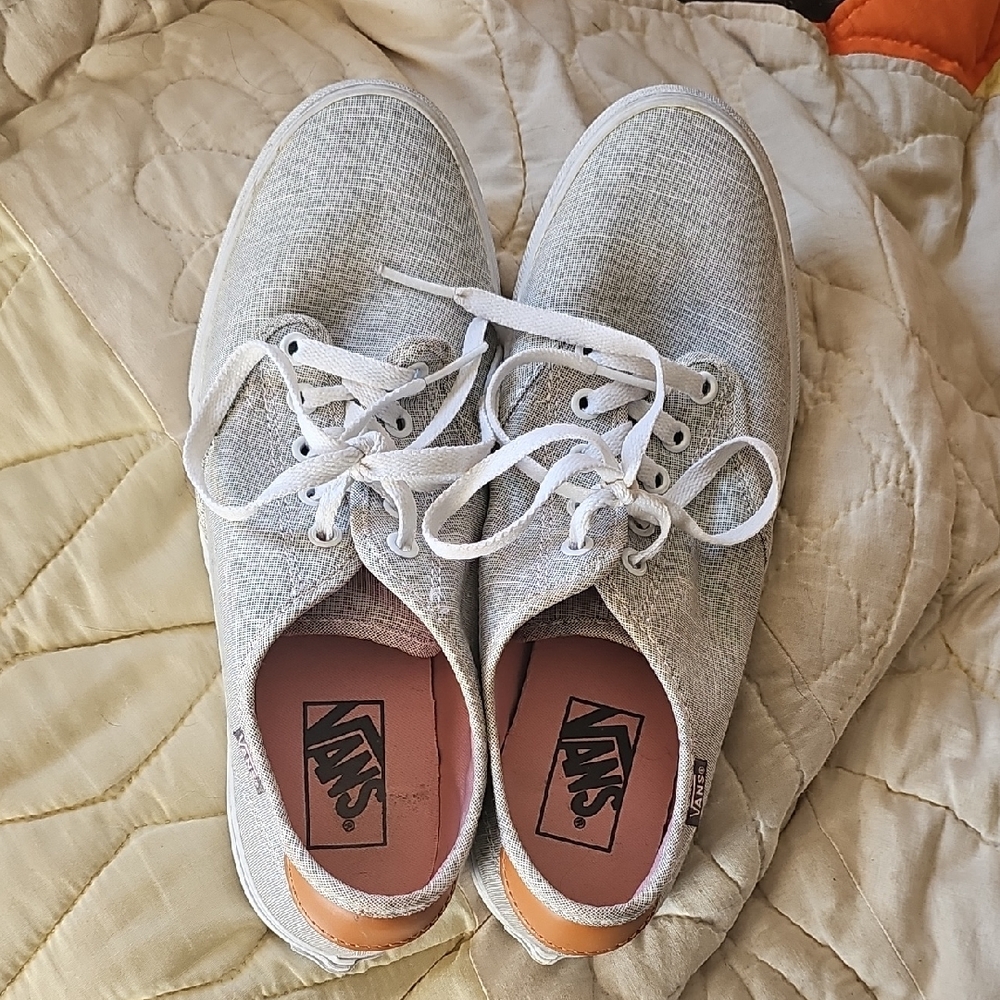 Vans Heathered Gray and White Lace-Up Sneakers